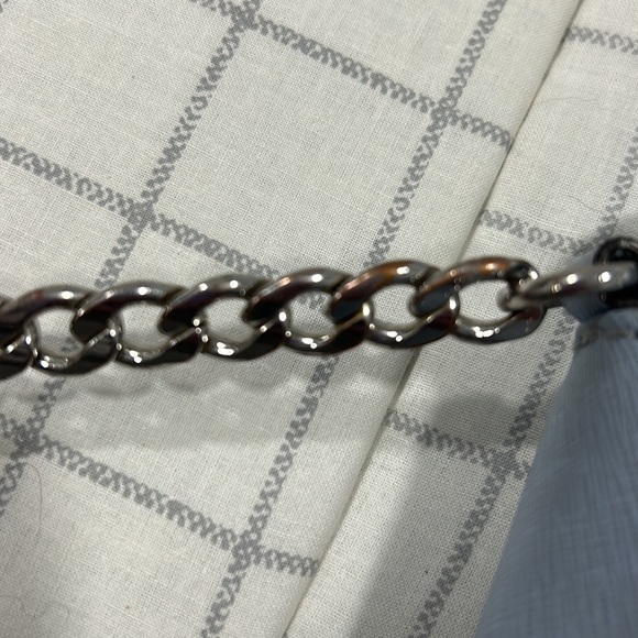 Michael kors crossbody - Picture 4 of 6